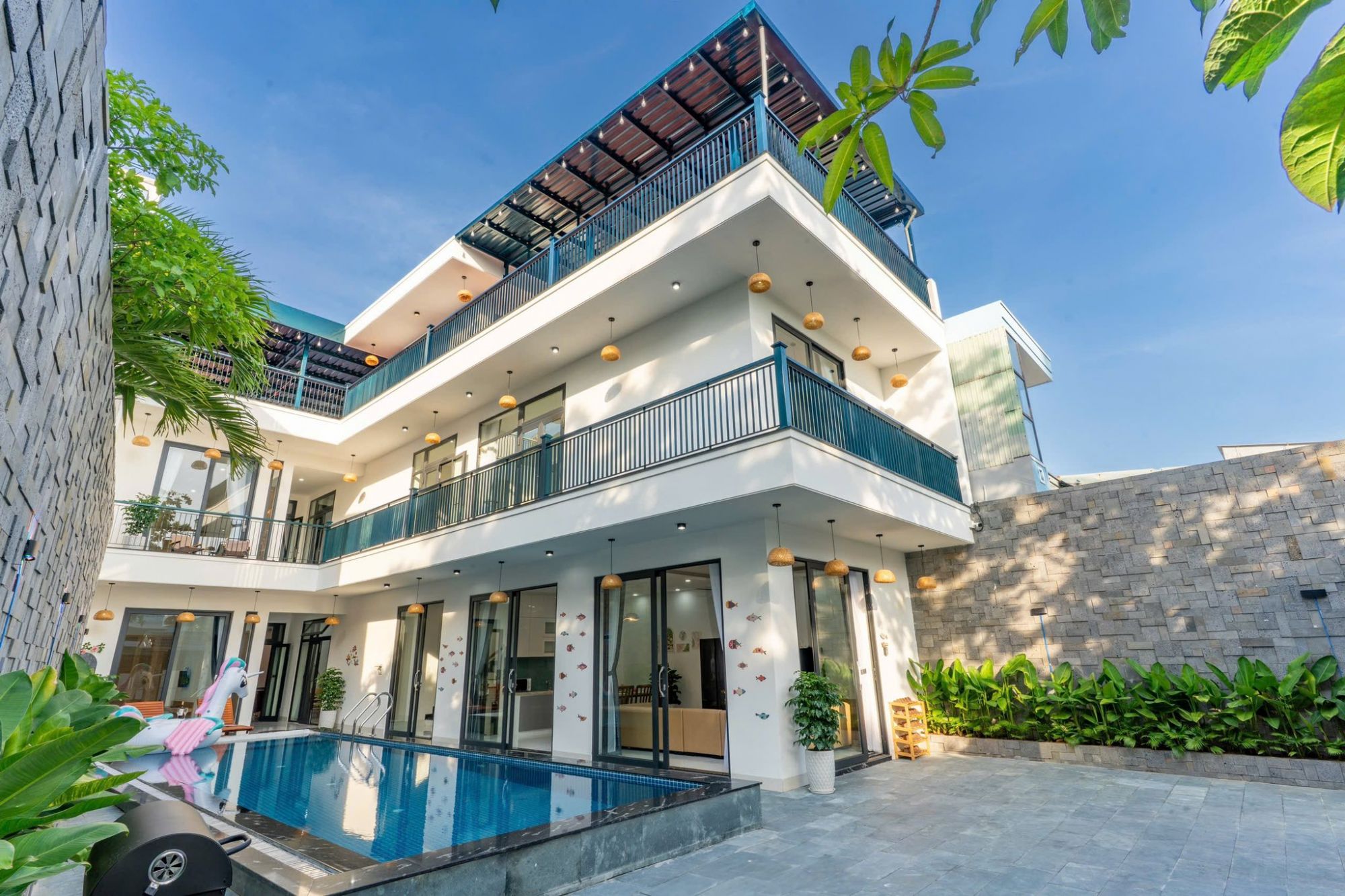 Sunny Beach Da Nang
