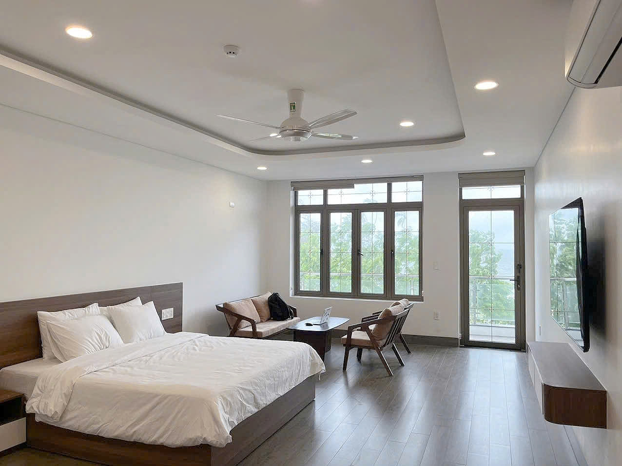 WIND Homestay and Apartment