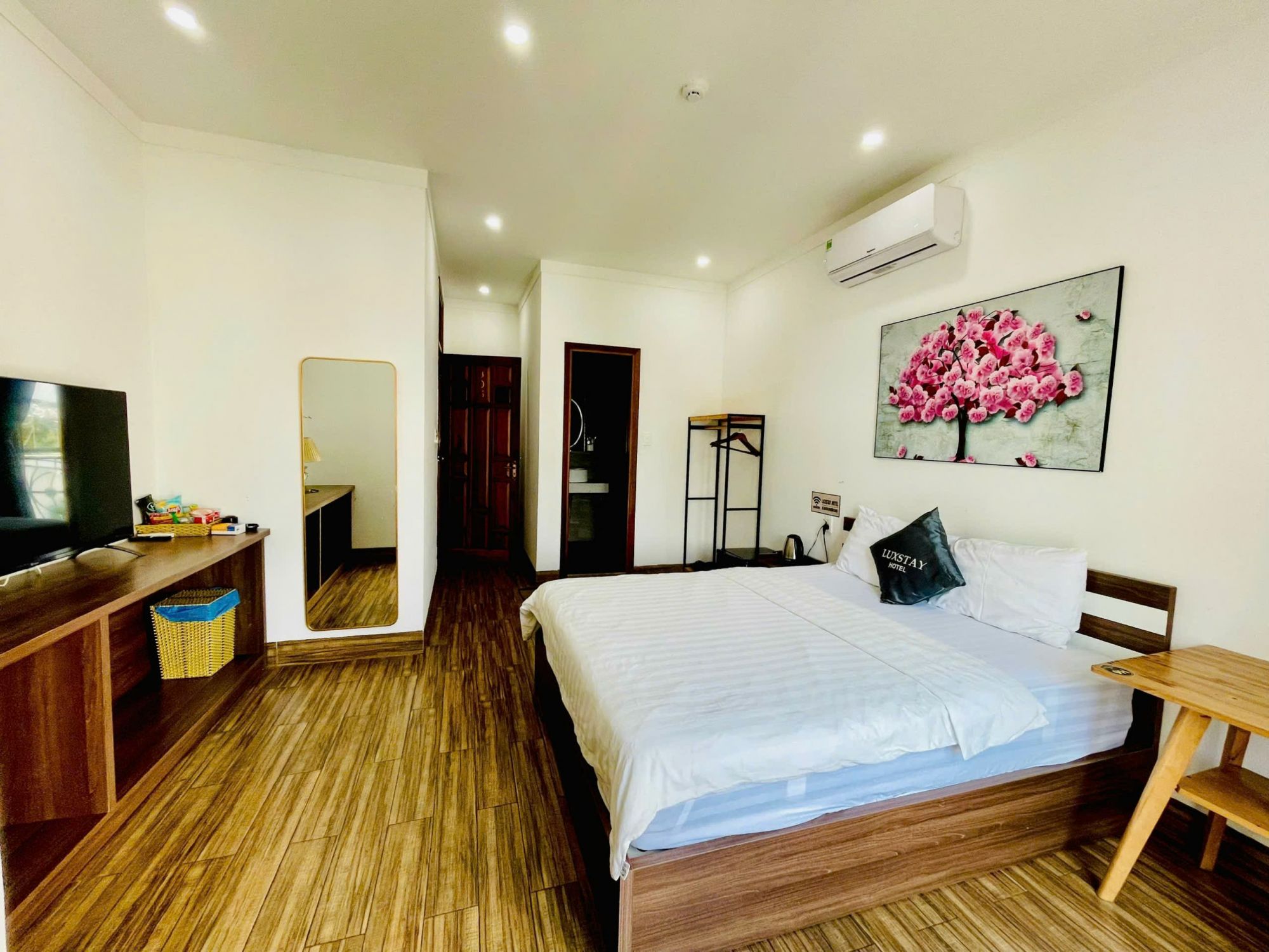 Luxstay Hotel CS1