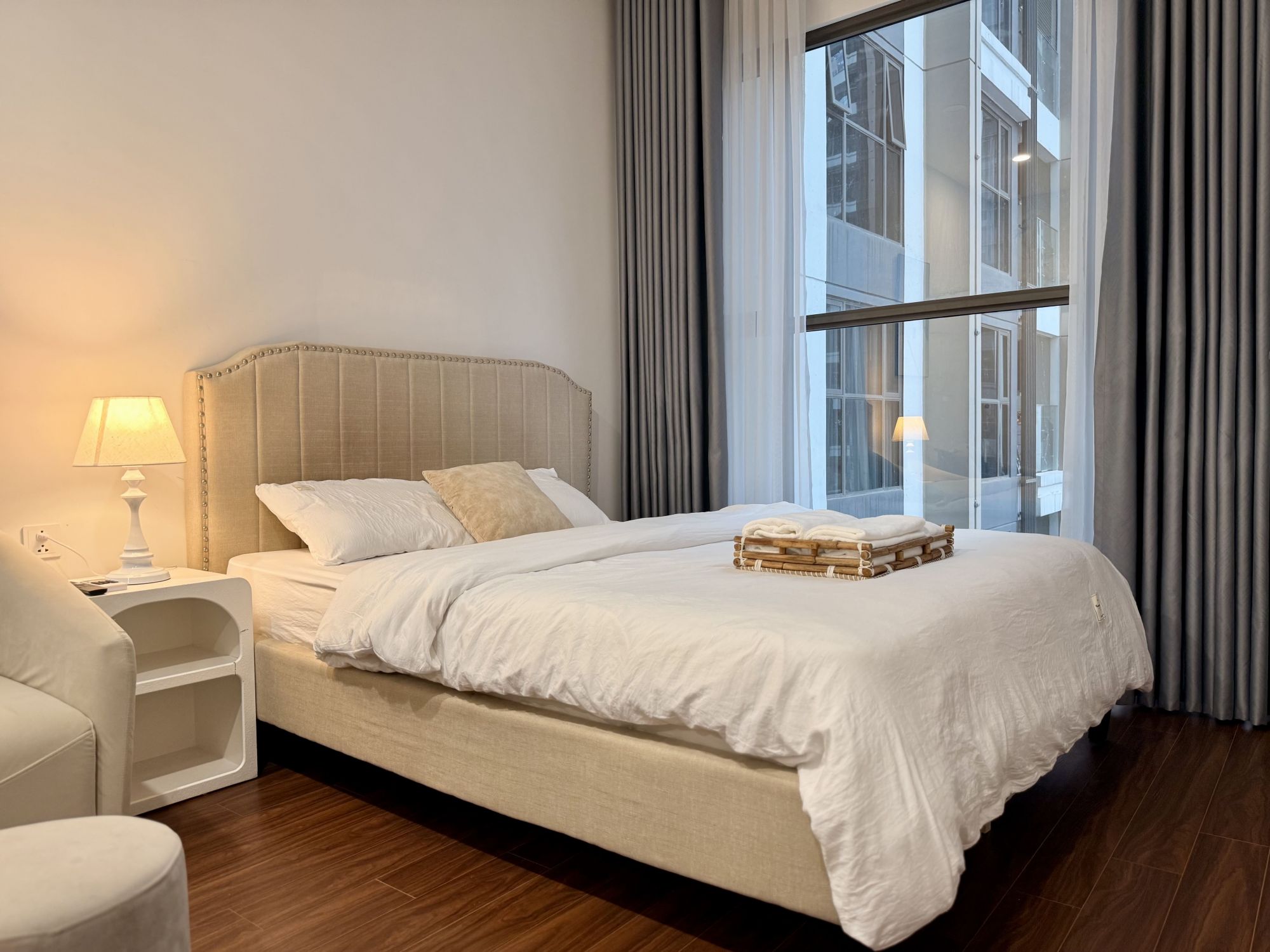A Quiet Stay - Elegant