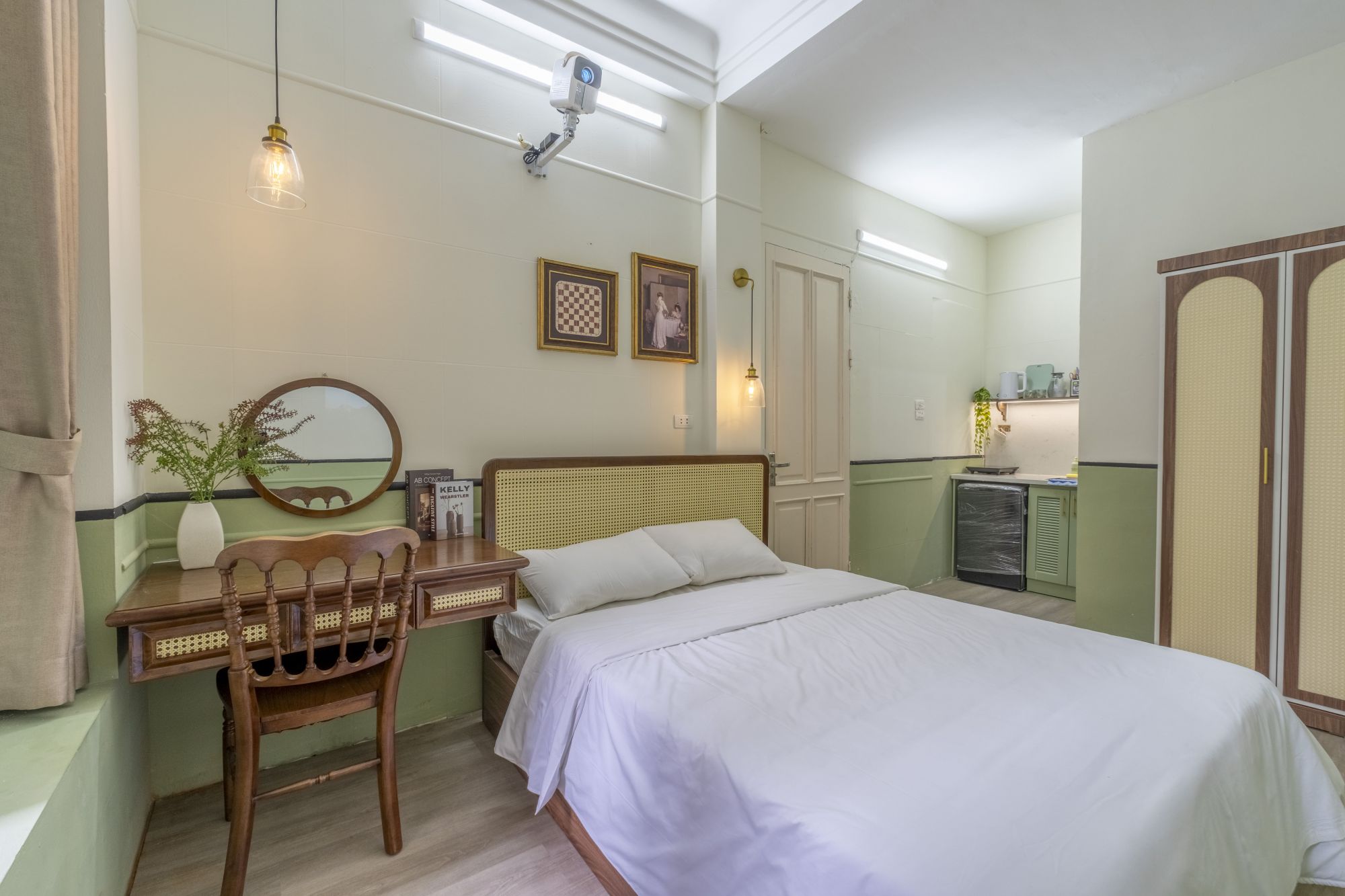 Homestay Annam Maison - Hiên 4/5