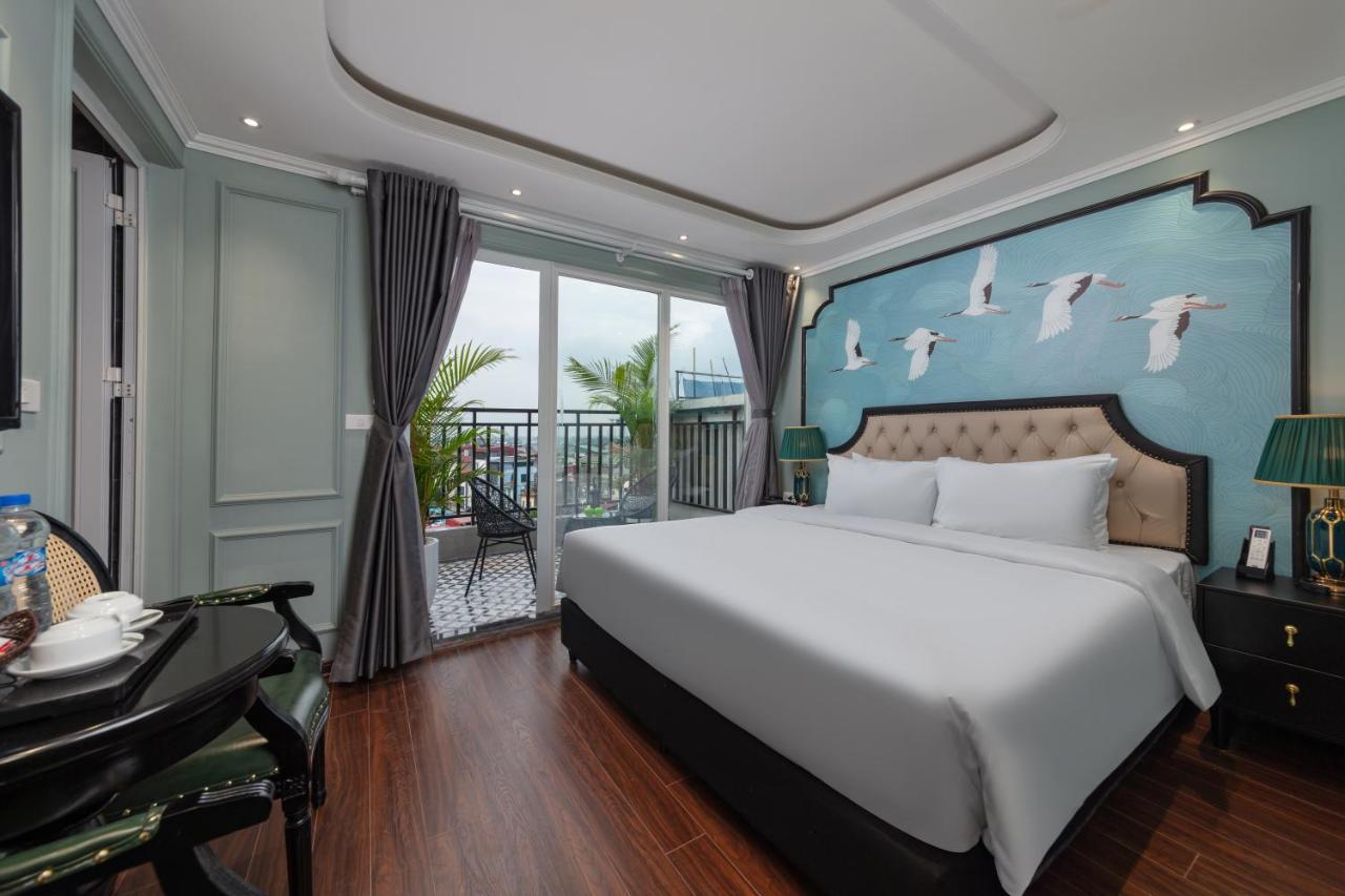 Madelise Hotel & Travel Hàng Buồm