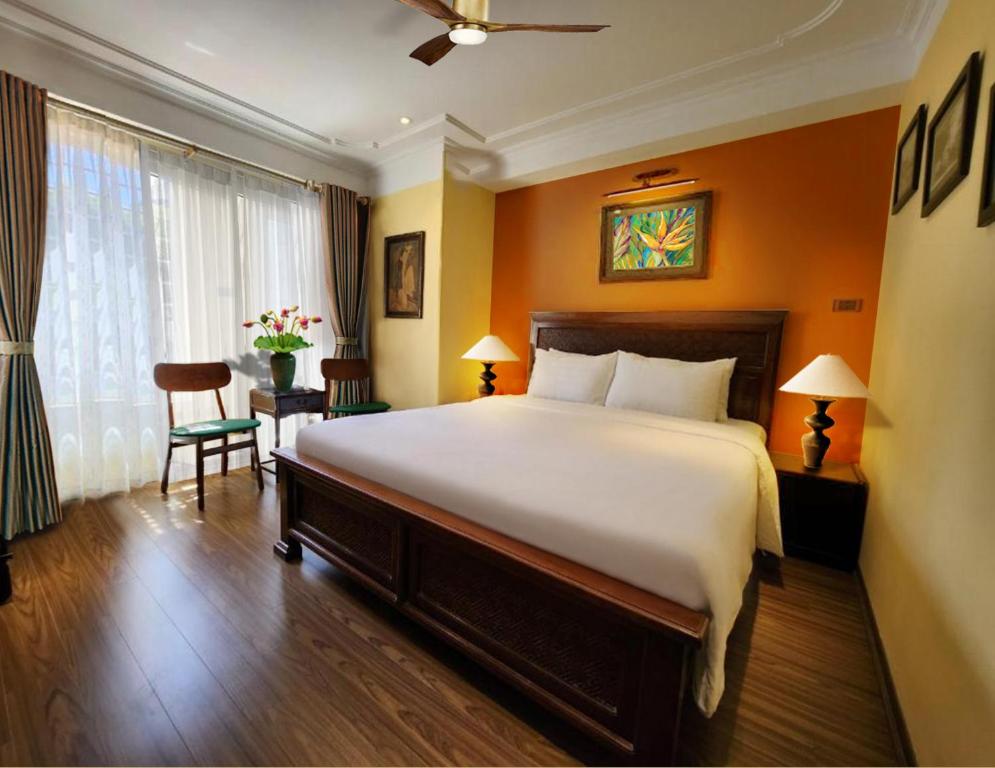 Classic Street Hotel