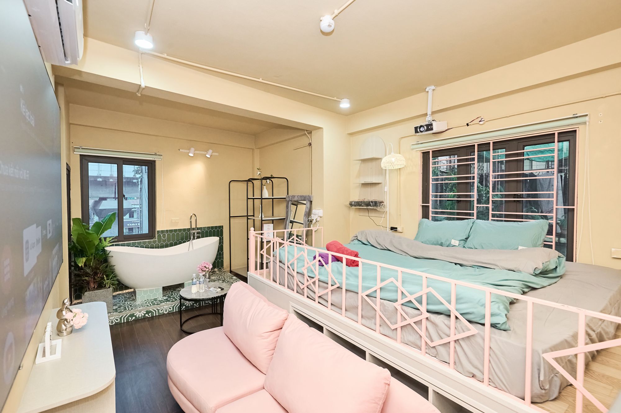 Hóng Homestay - 181 Trần Phú