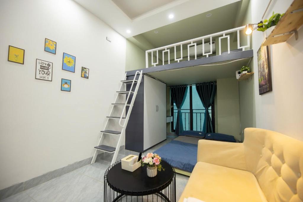 Hóng Homestay - 20 Hồ Tùng Mậu