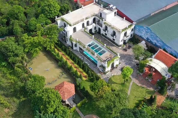 Louis Villa Sóc Sơn 