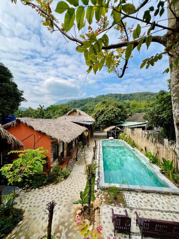 Mai Chau Tropical Homestay