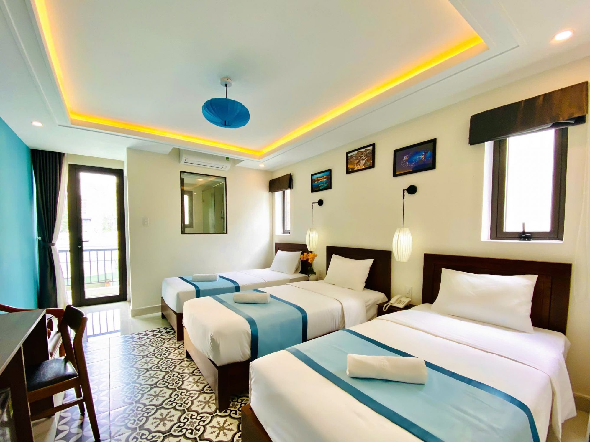 Triple Room
