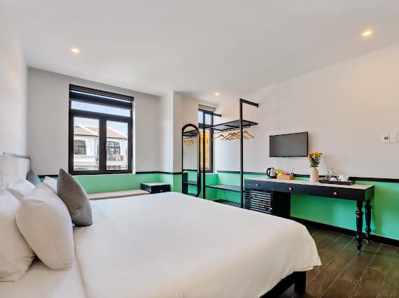 Deluxe With City View