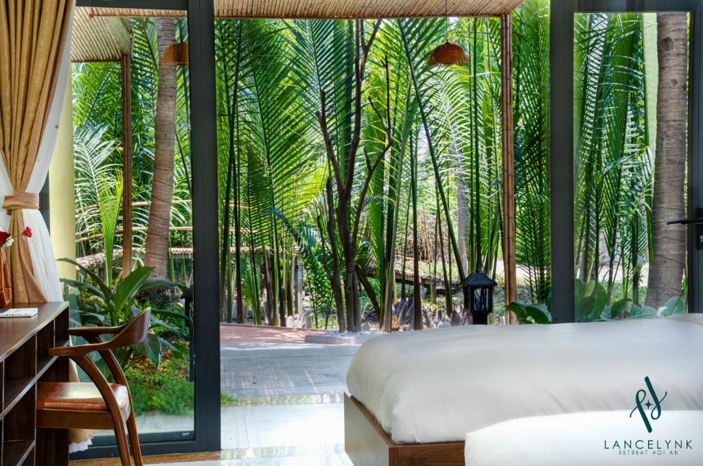 Suite family coconut view