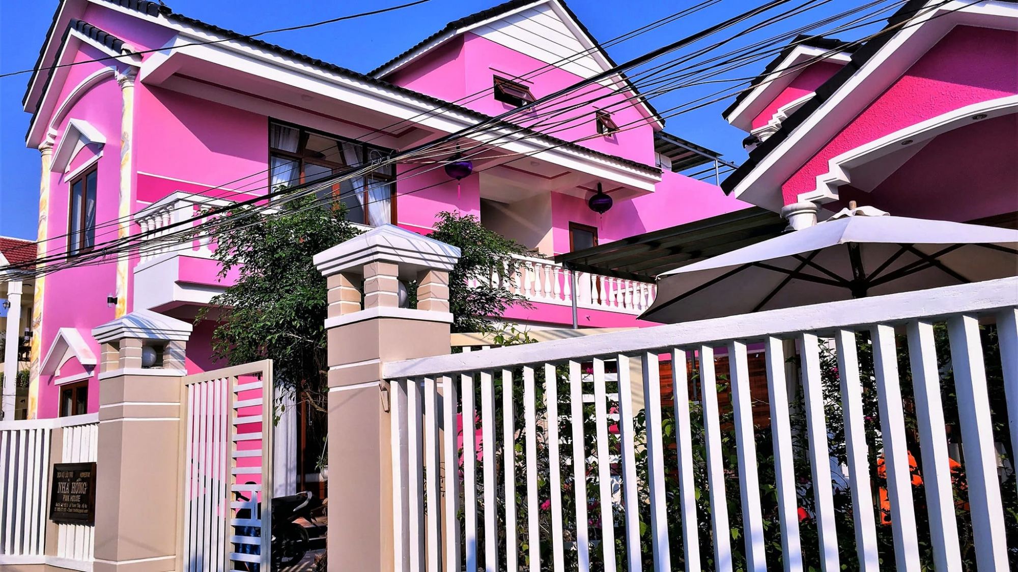 Pink House Homestay