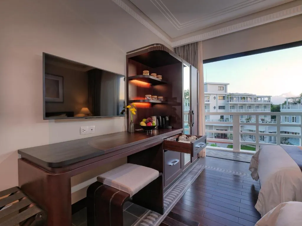Superior Garden View