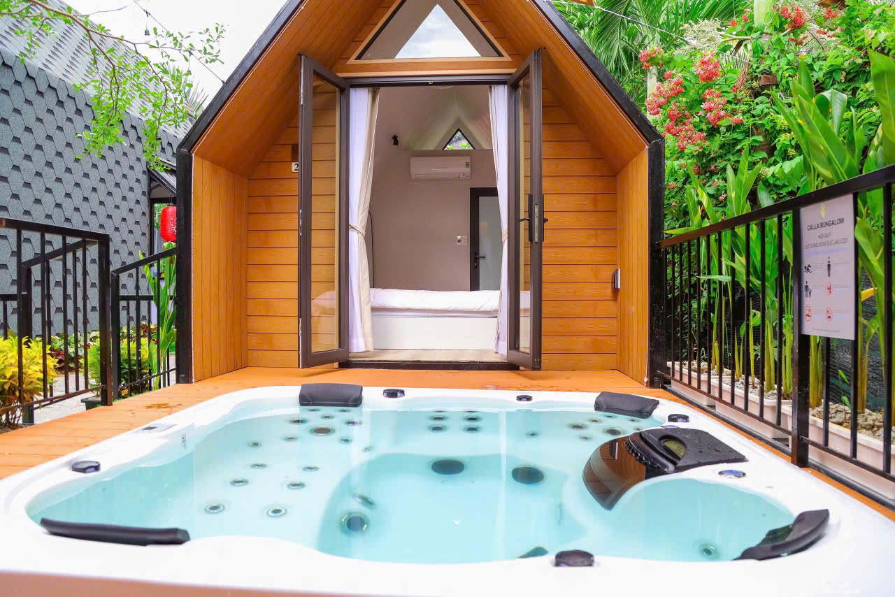 Calla Bungalow