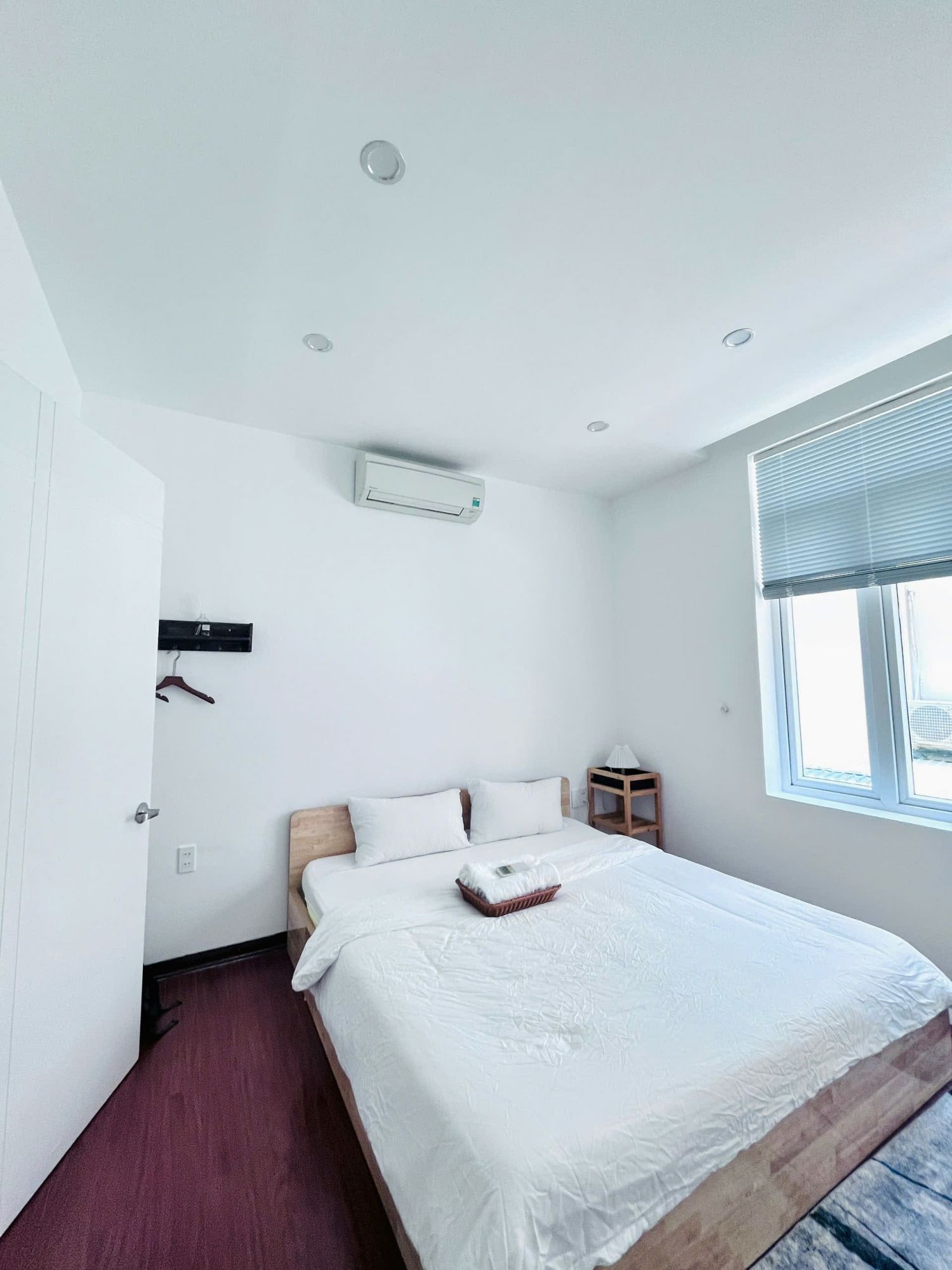 Room 1