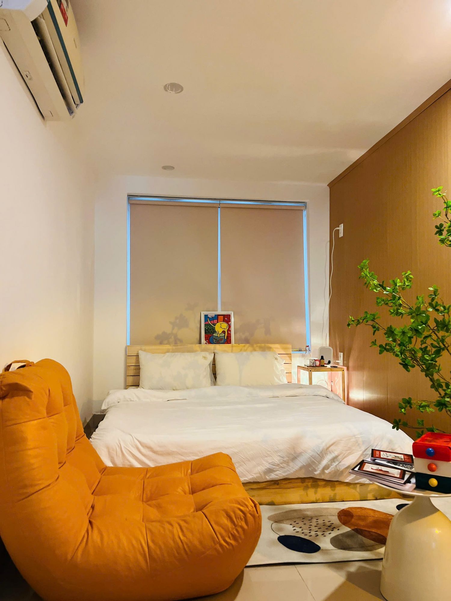 Room 5
