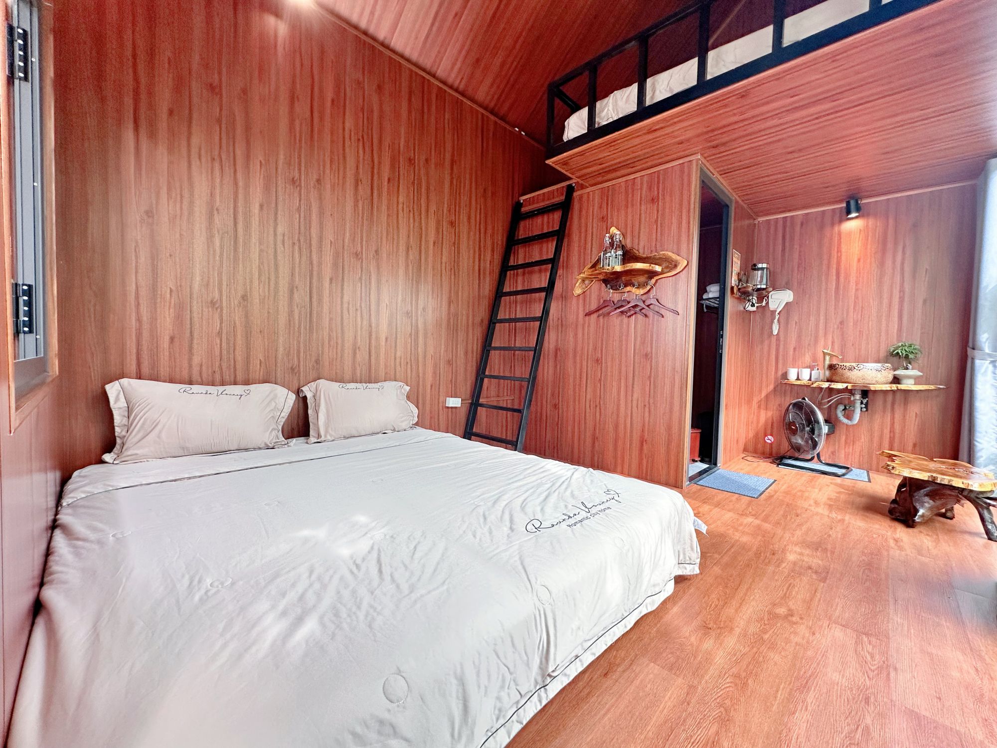 Gác Homestay