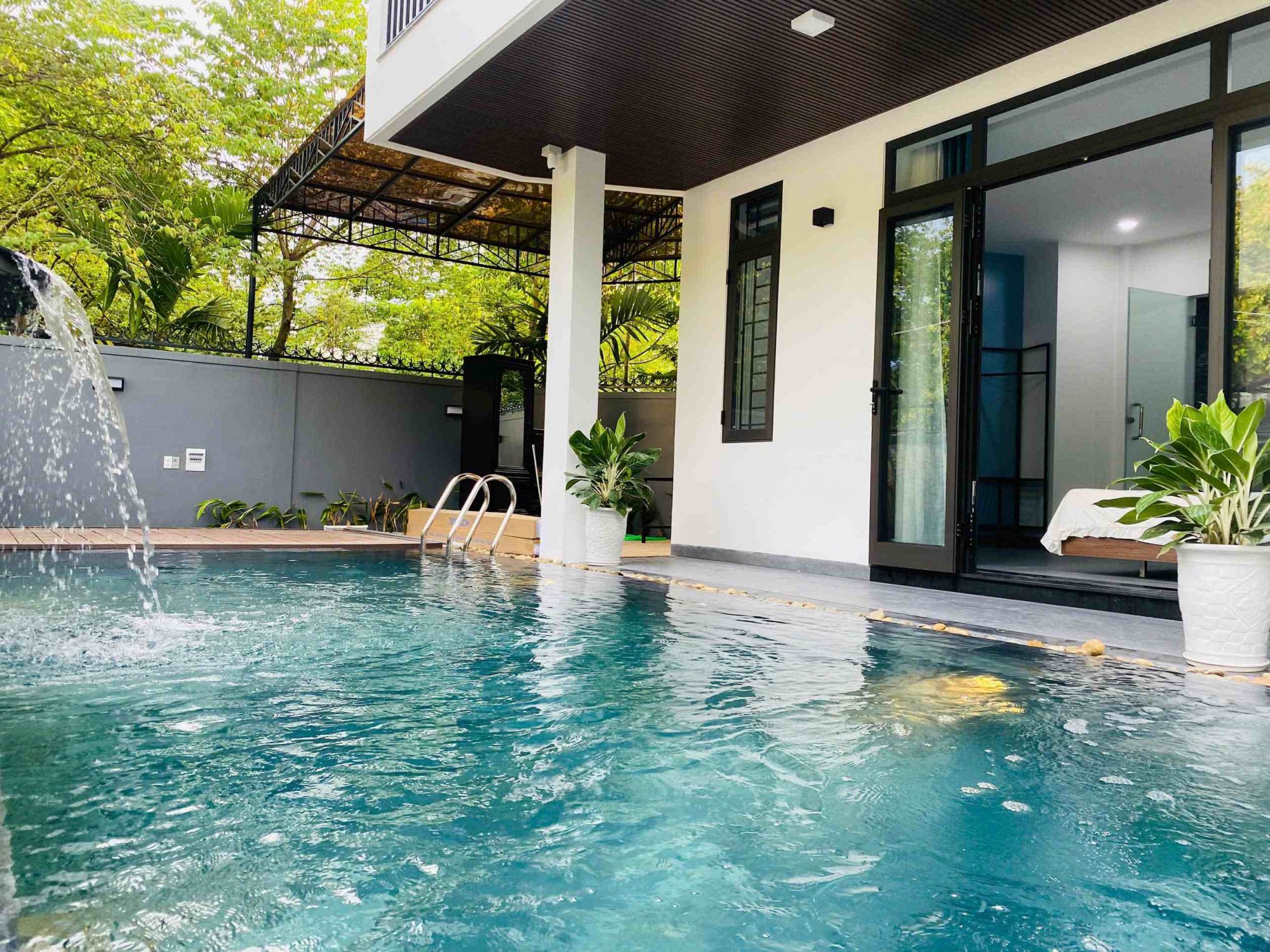 Jasmine villa (Villa Hoa Nhài)