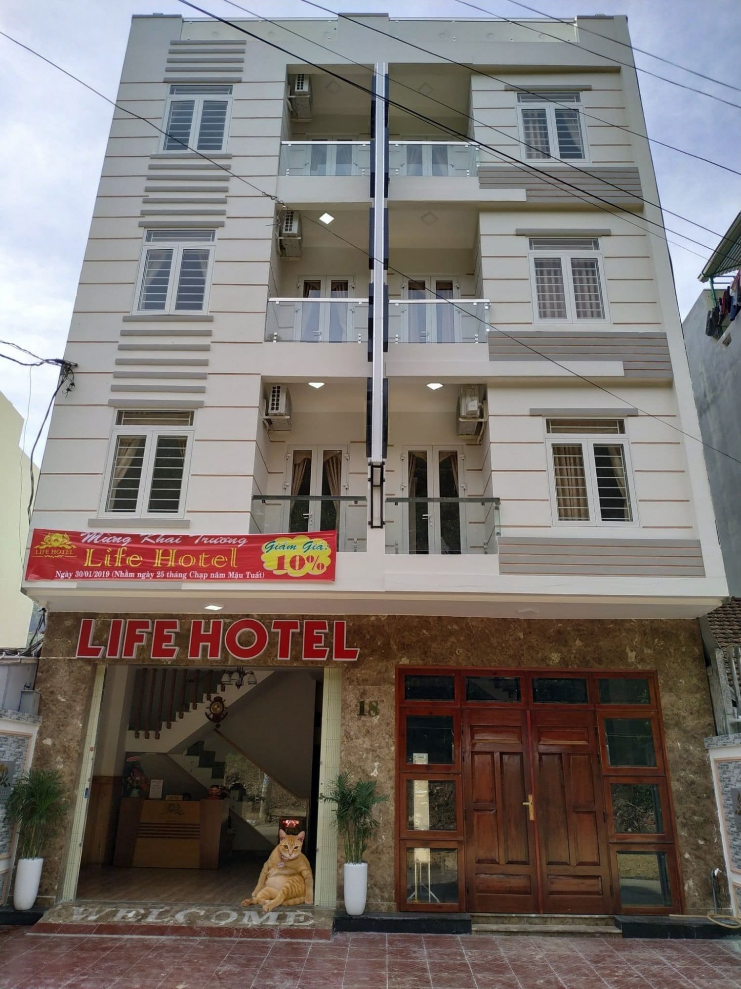 Life Hotel - Ảnh 6