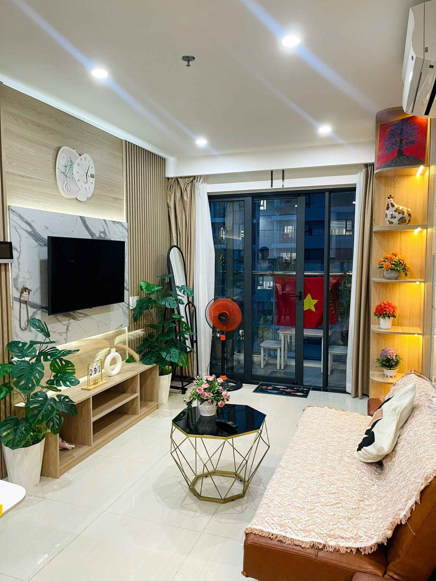 Mầm Homestay Apartment - A1601