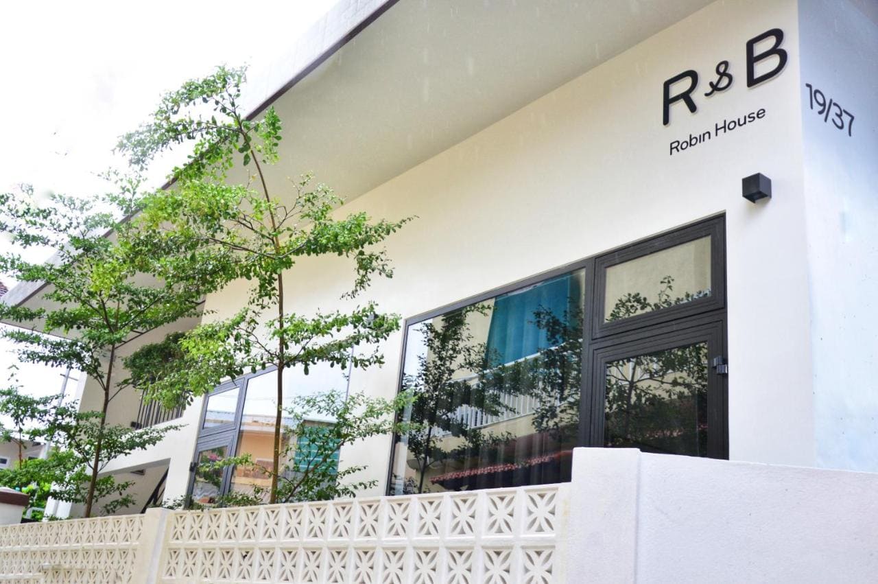 RobinHouse