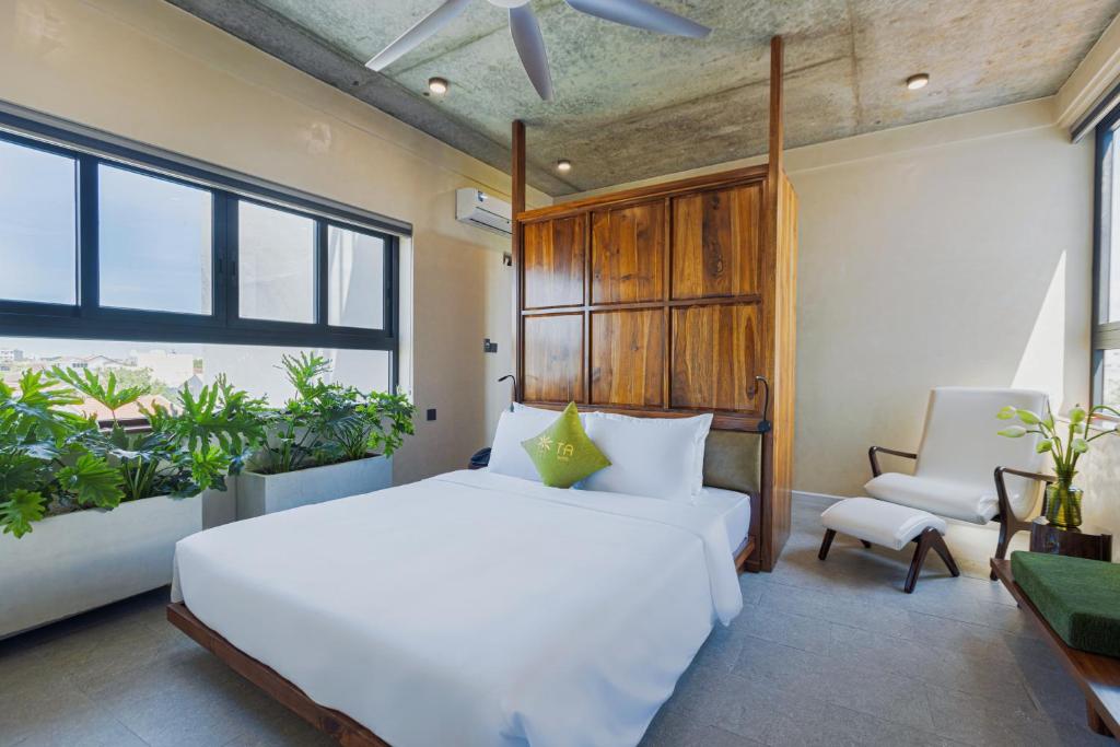 Ta Hue Boutique Hotel