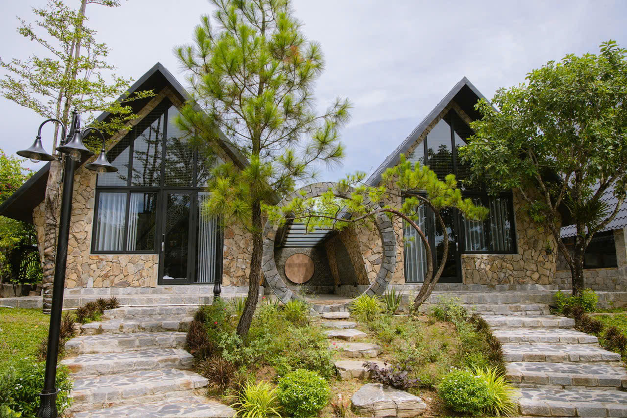 TP Moonlight Villa Hue