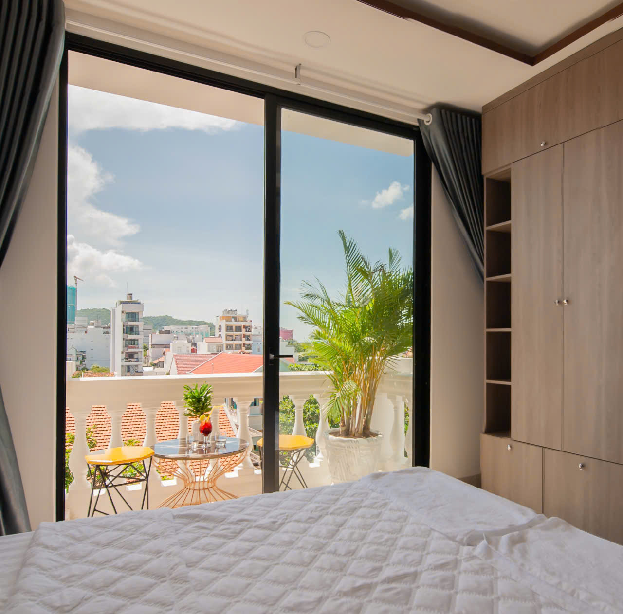 Uy Dương Hotel & Apartment - Căn hộ có ban công