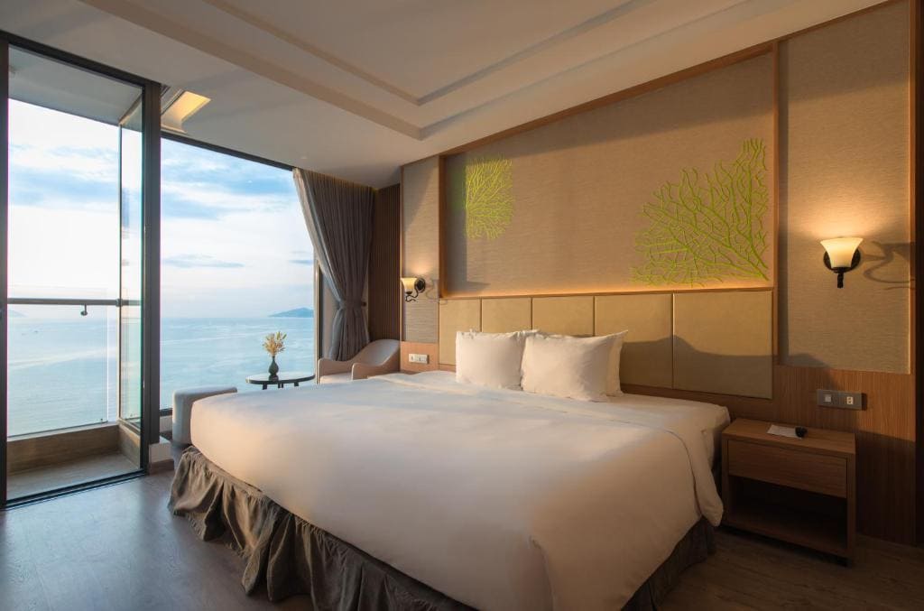 Deluxe Sea View With Baloony