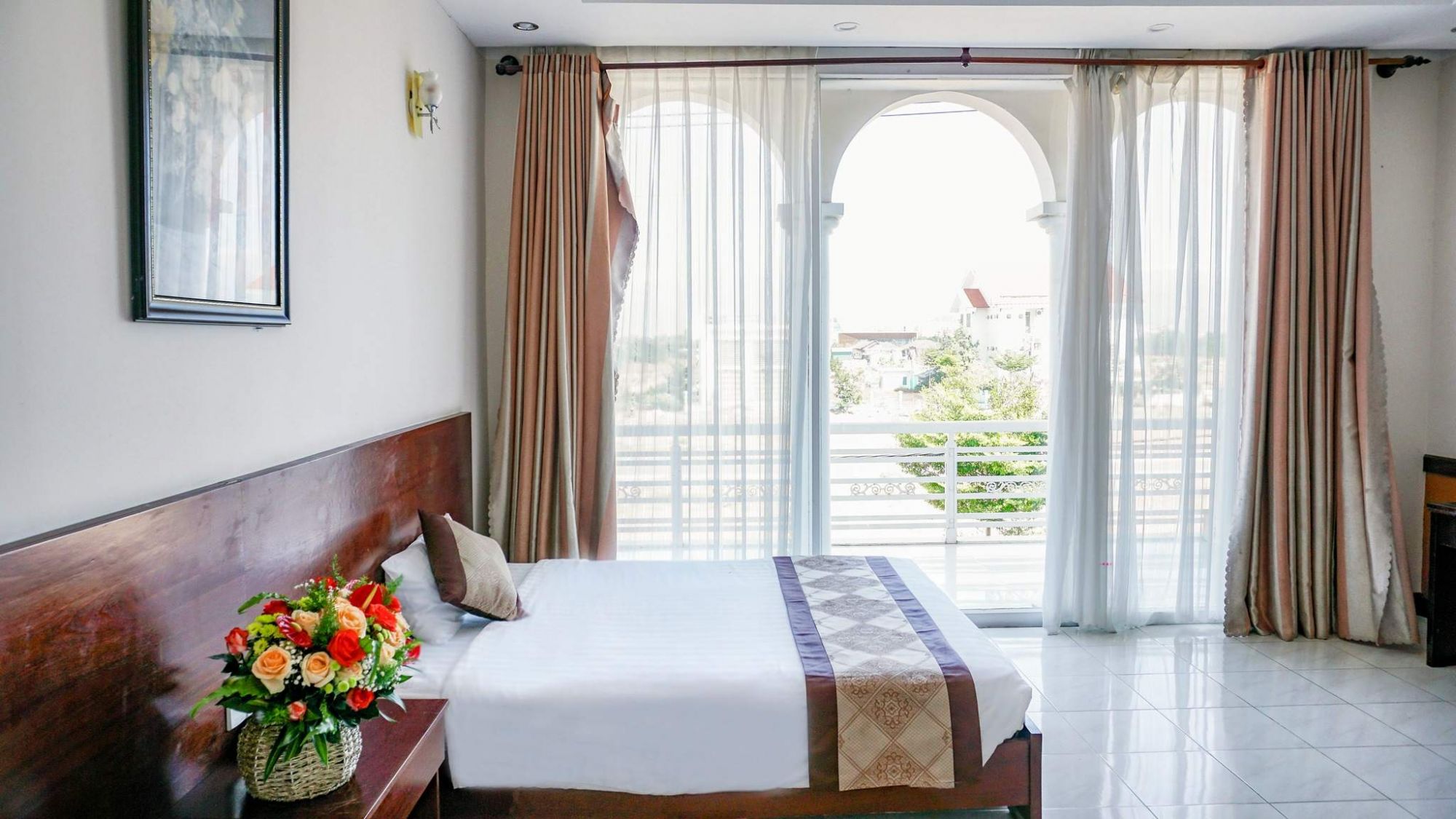 Khách Sạn Châu Thành