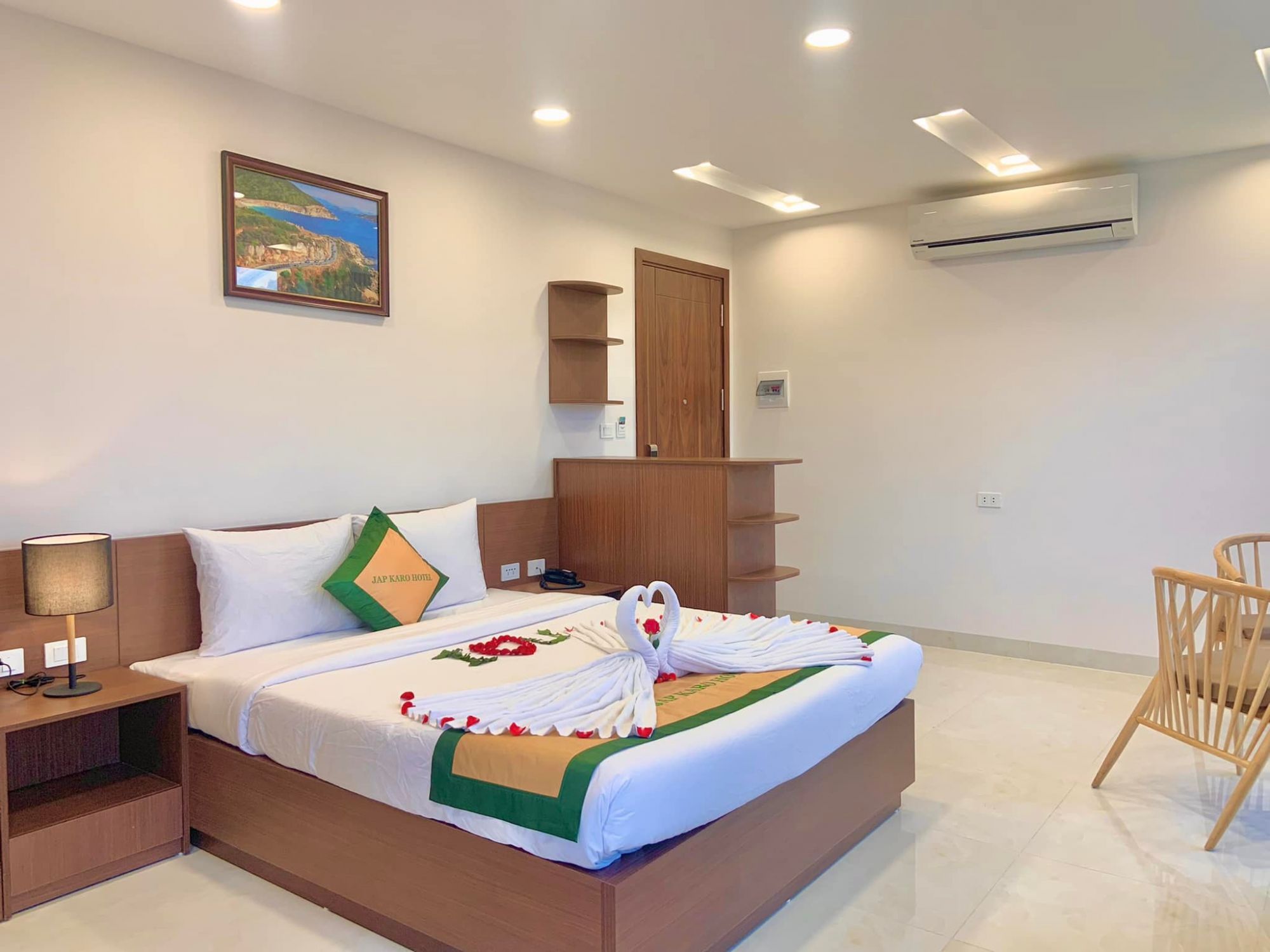 JapKaro Hotel