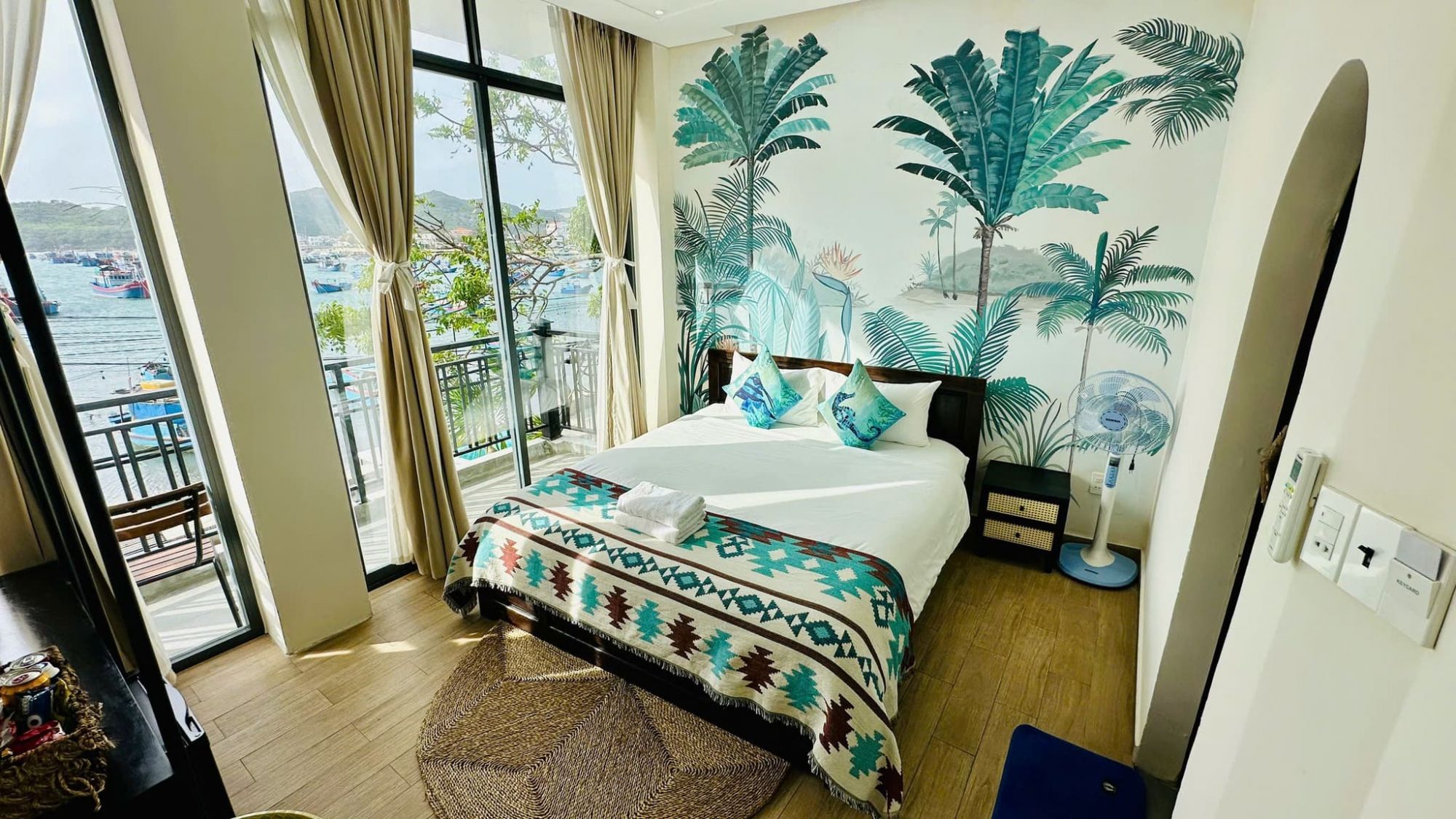 La Mer - Homestay Làng Chài