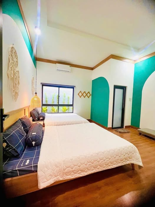 CANARY HOMESTAY