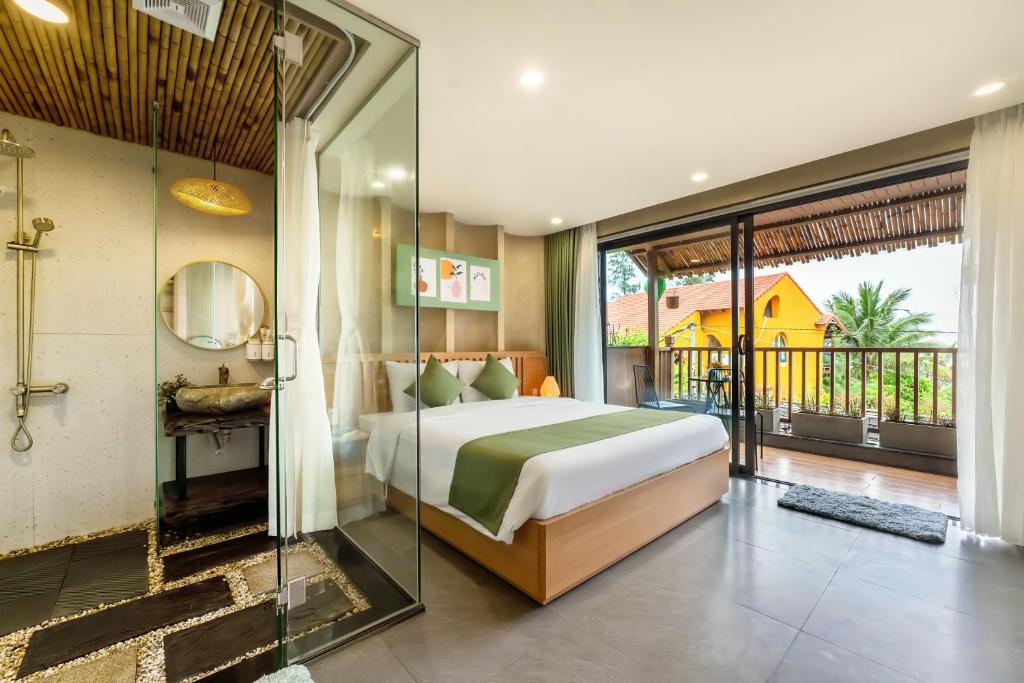 The Linh Seaside Villa Hoi An