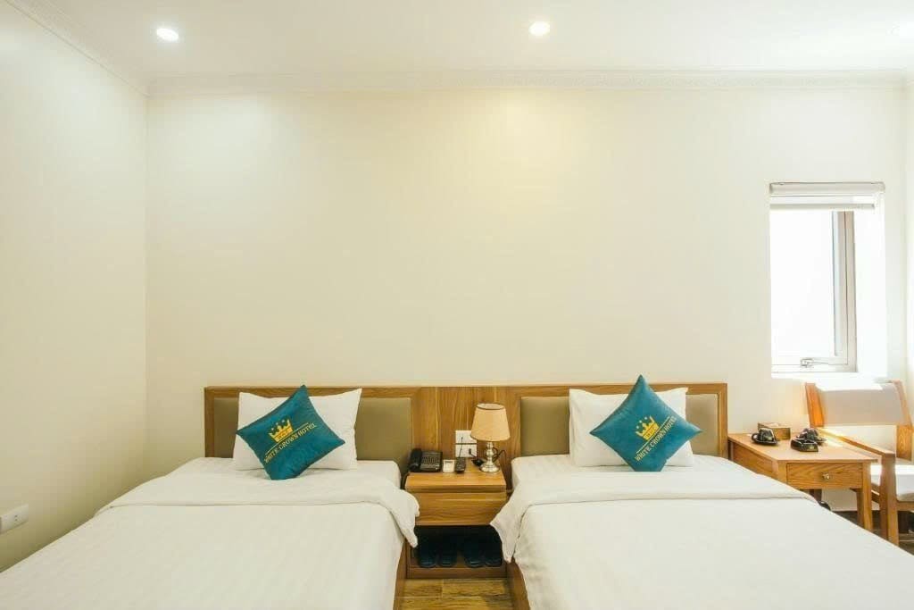 White Crown Hotel Hạ Long