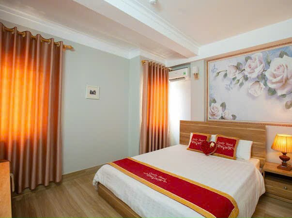 Candy Hotel Hạ Long