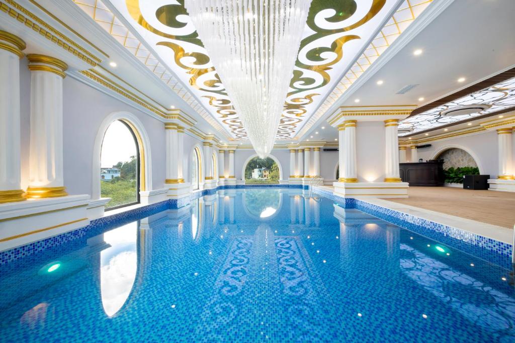 Glenda Tower Hotel Reservation