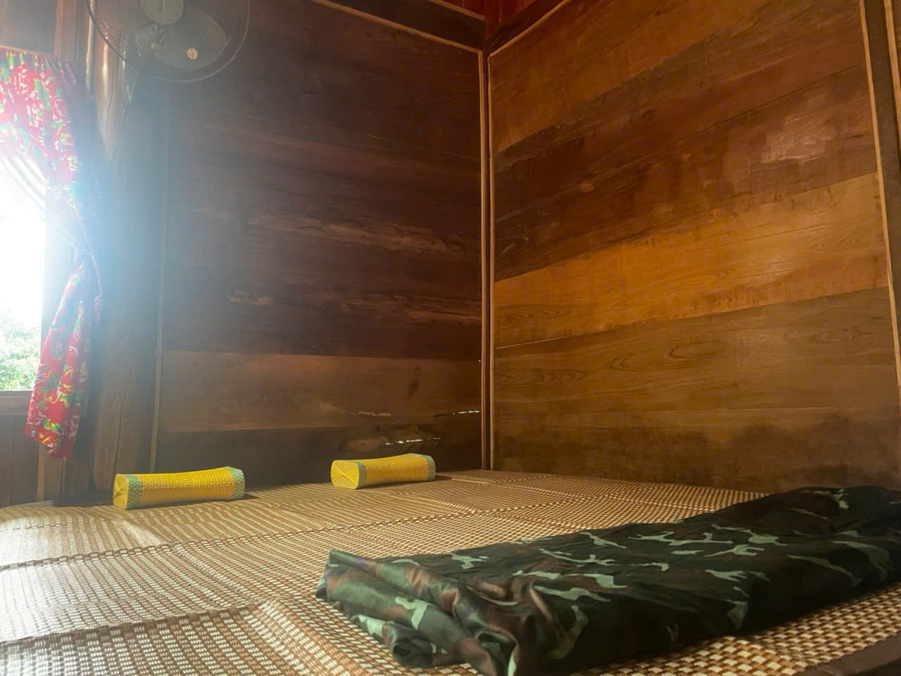 Homestay Familigia Wooden 