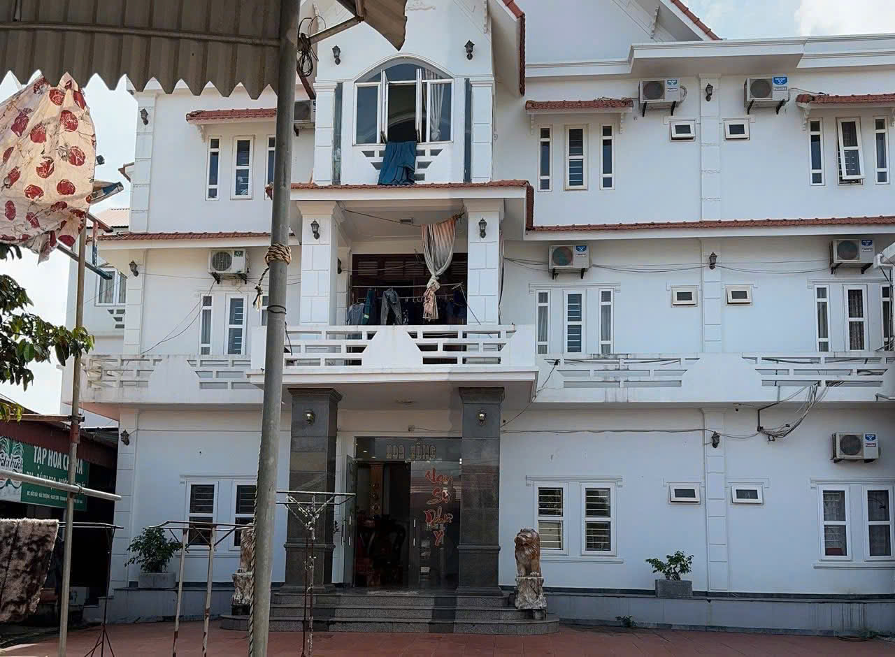 Khách Sạn Hoa Hồng
