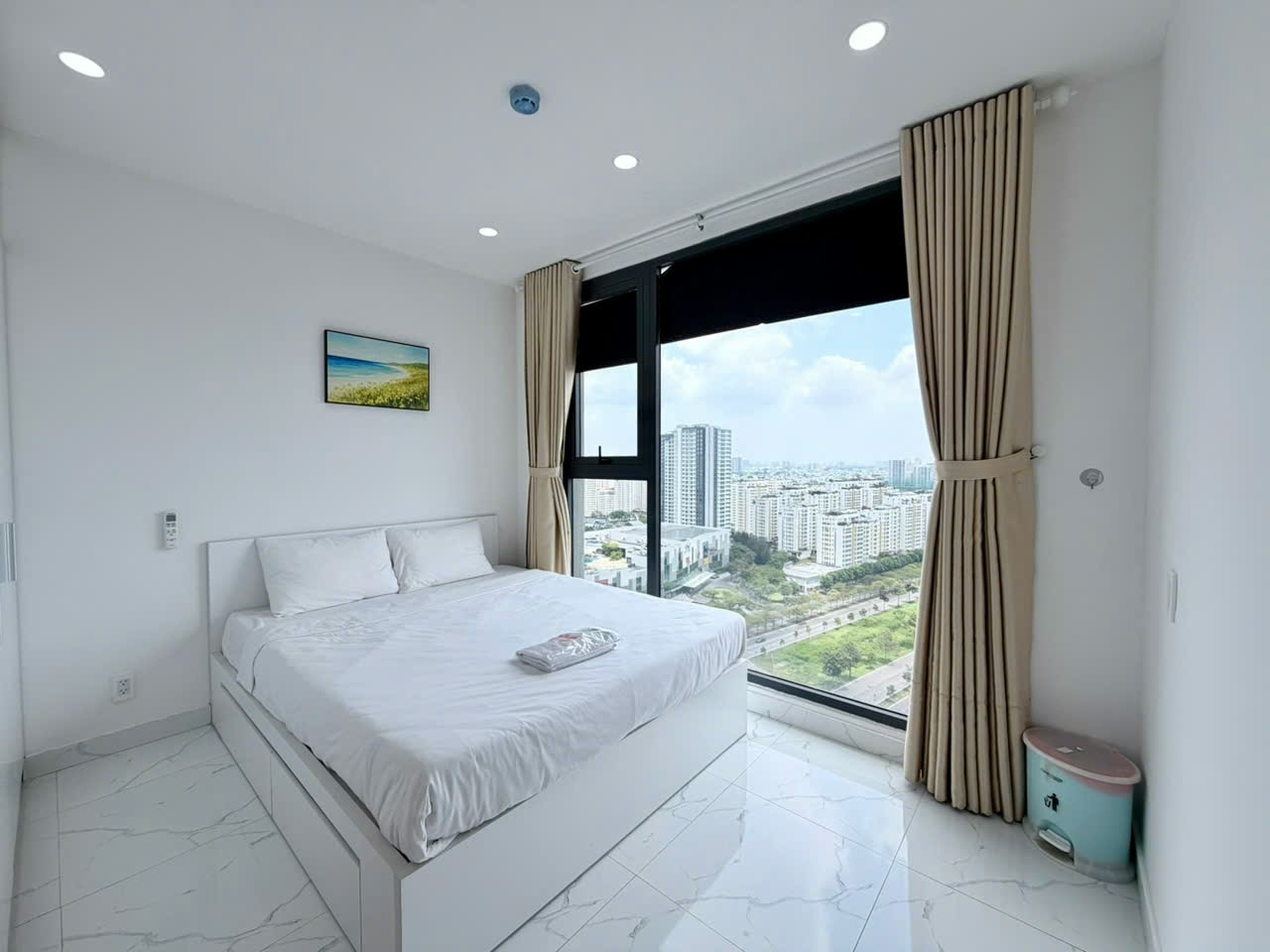 Căn hộ Altura Luxe Apartment