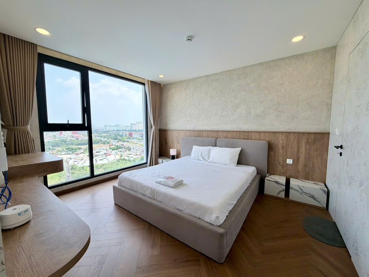 Căn hộ Saigon River Poem Apartment