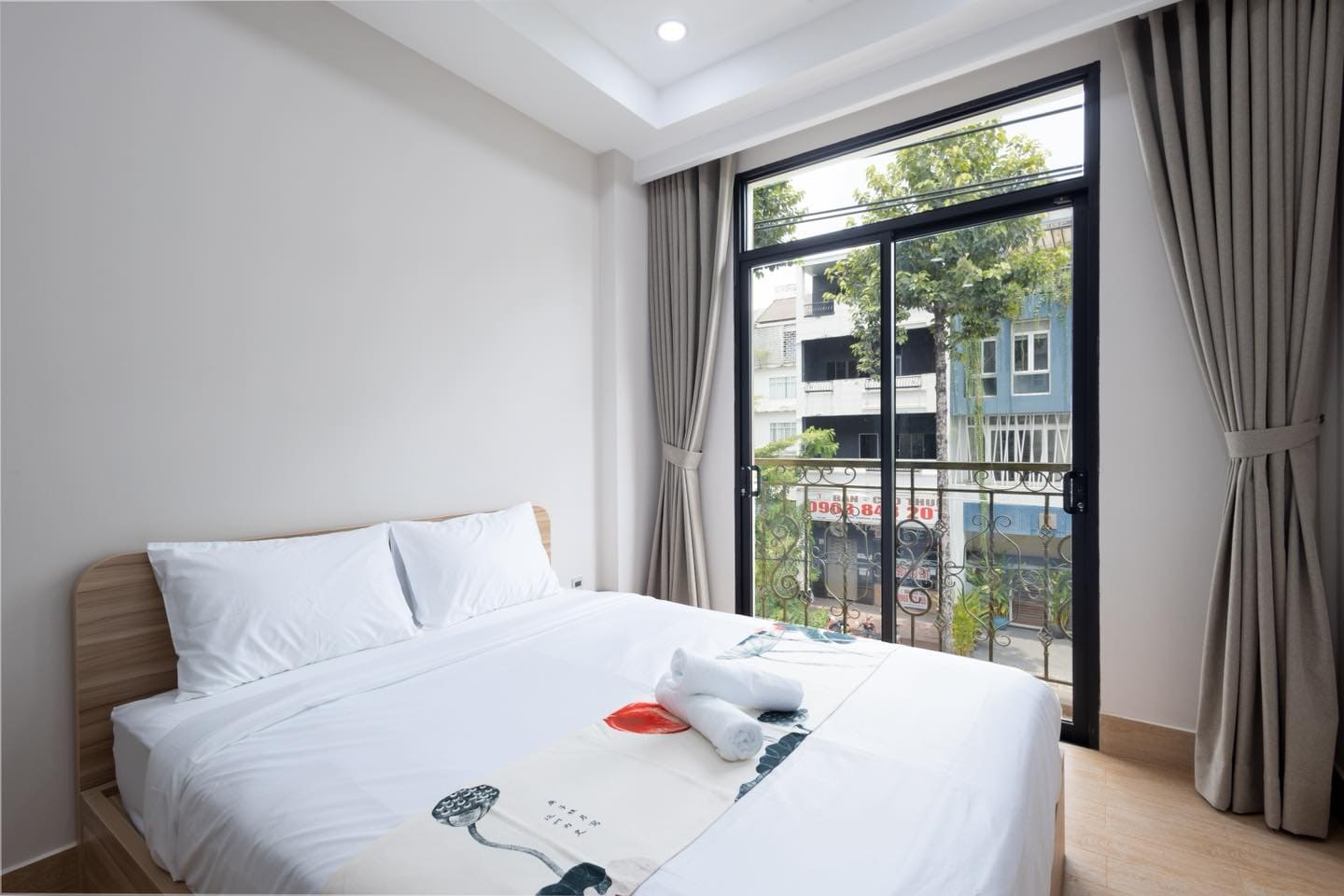 Siris Mia Residence