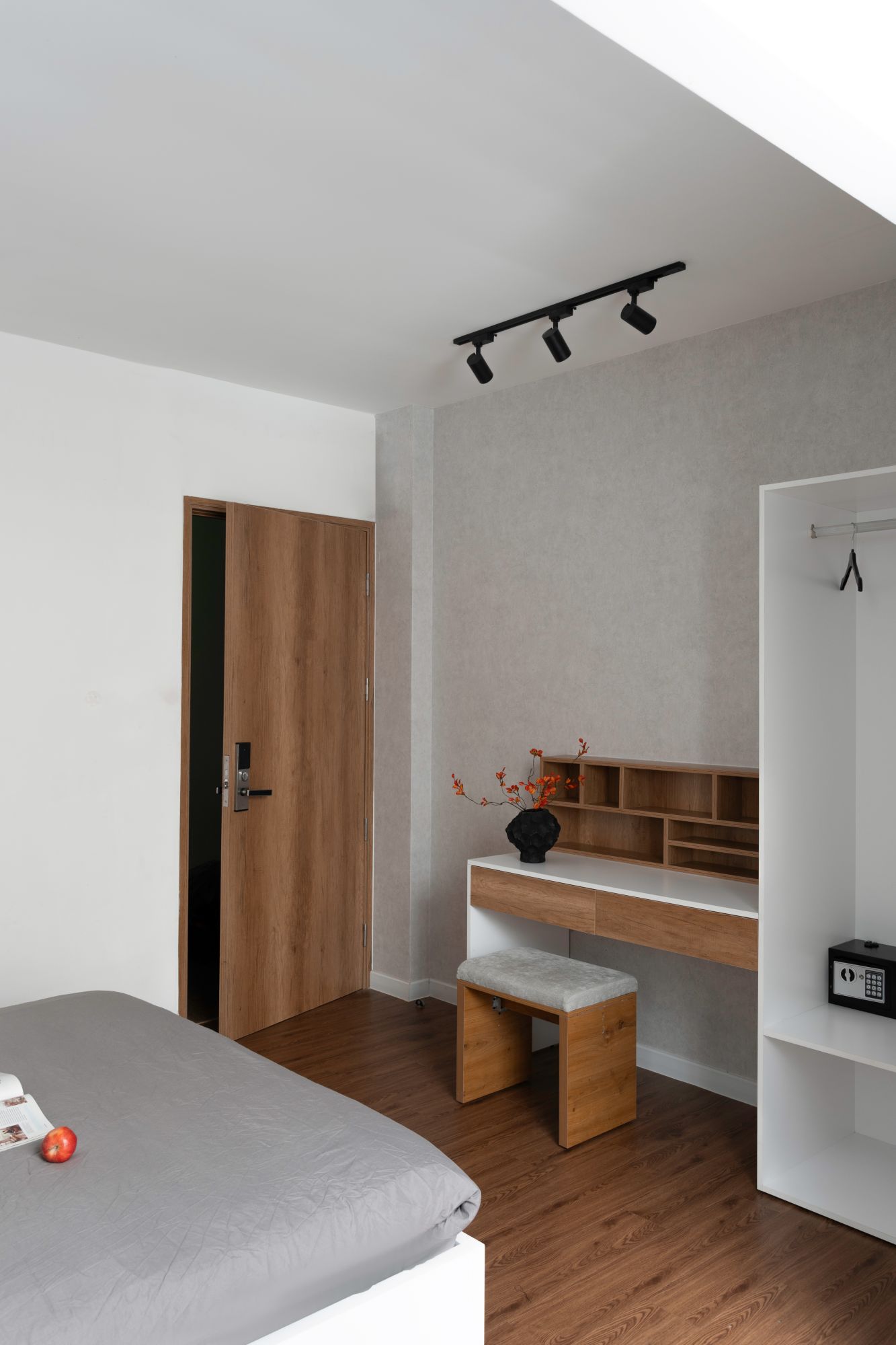 Room 302