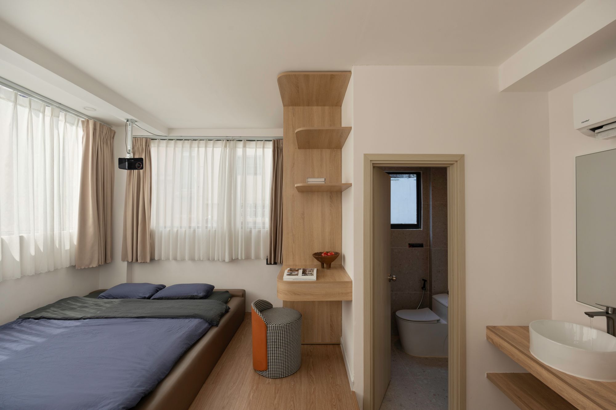 Room 602