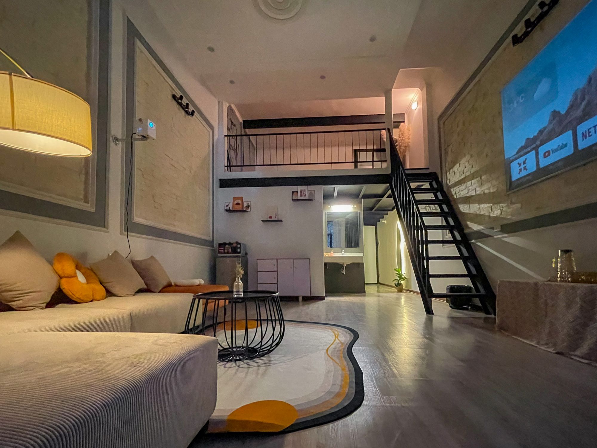 Zeus Living - Hanoi Old Quarter