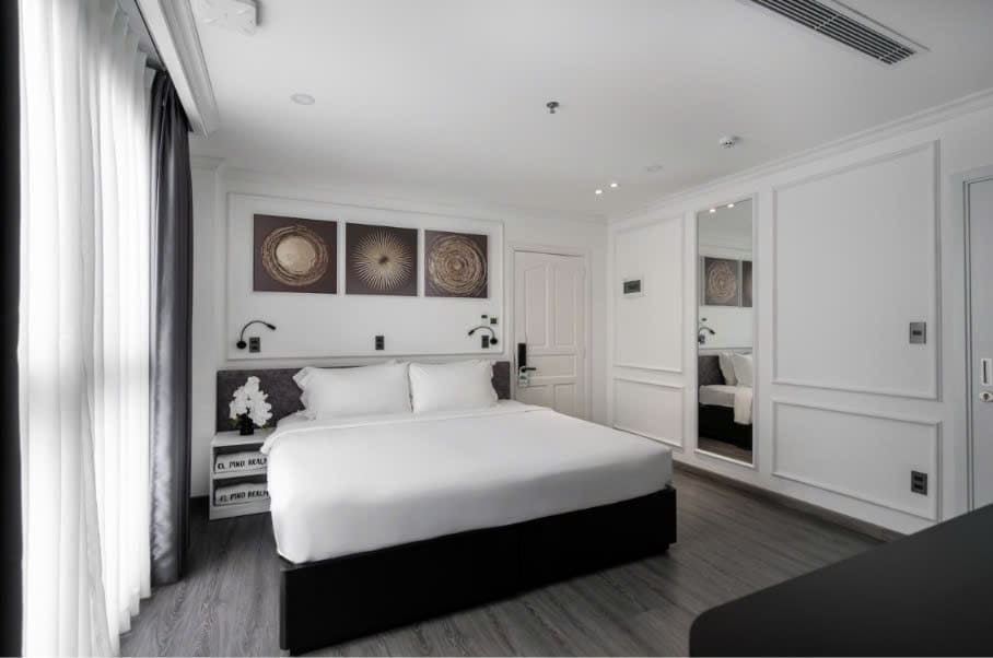CityHouse - El Pino Realm