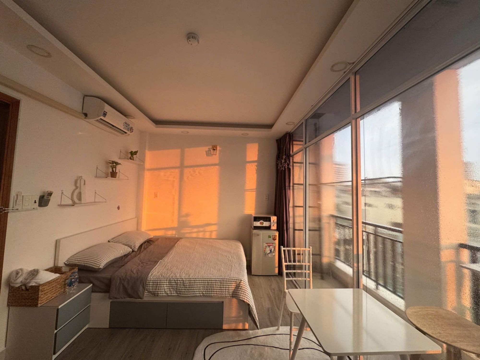 Happy House Studio Phú Nhuận
