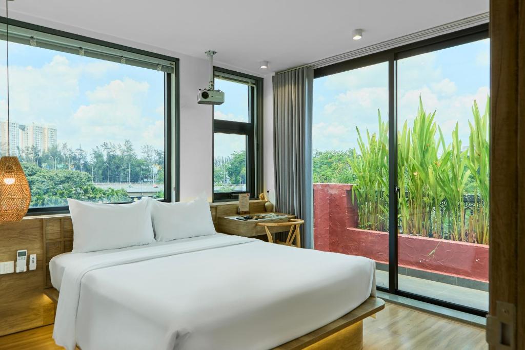 Kin Wander Trung Son