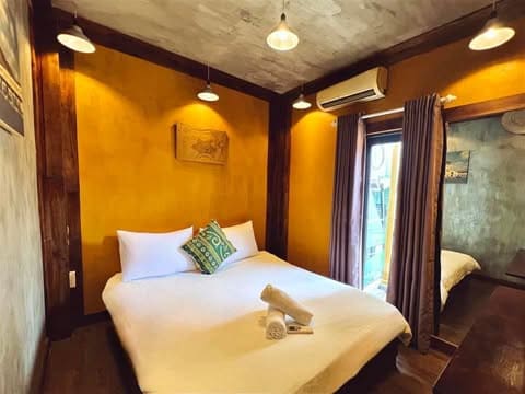 Nhà SaiGon Homestay & Coffee