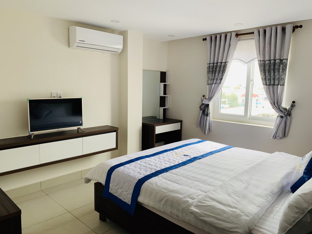 Khách Sạn Trần Long - Bình Dương