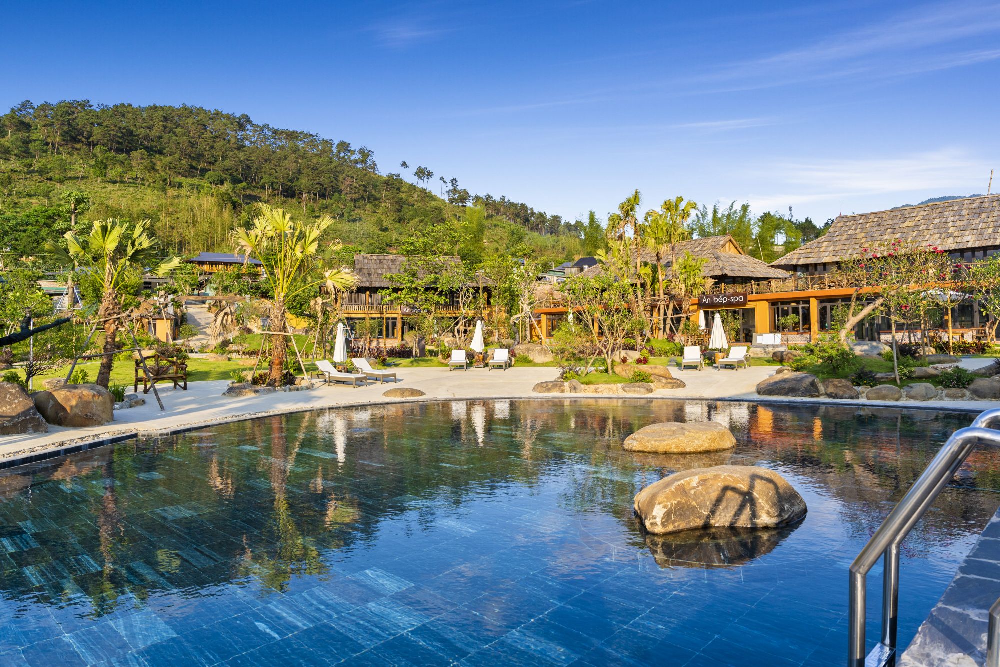 An Lavita Trạm Tấu